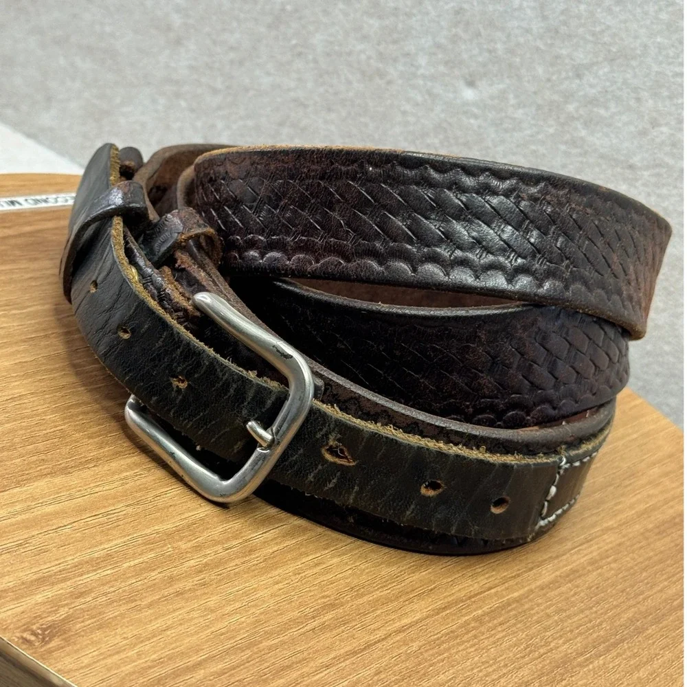 Distressed Leather Woven Embossed Belt‎ Silver Buckle Brown Well Worn Size 50